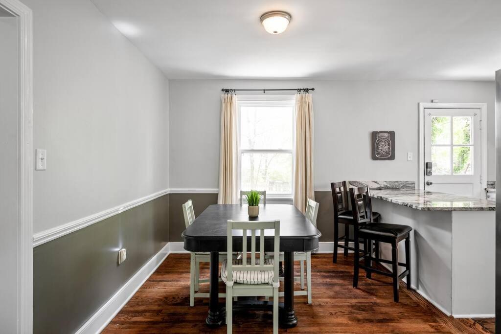 Private House + Yard Central Location To All Rva Richmond Exterior photo